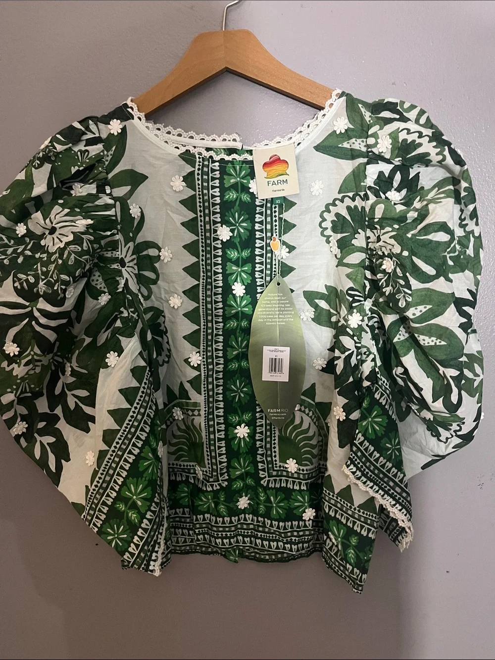 FARM Rio Green & White Floral Embroidered Puff Sleeve Blouse
